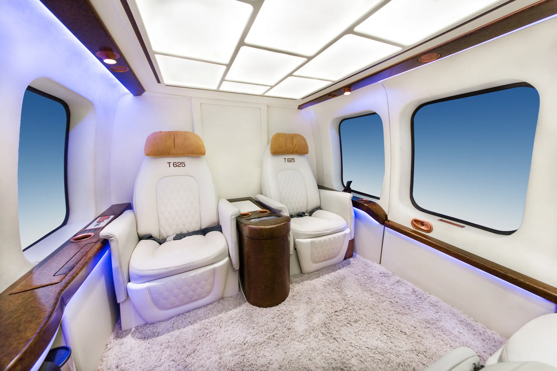 Independent VIP seat layout