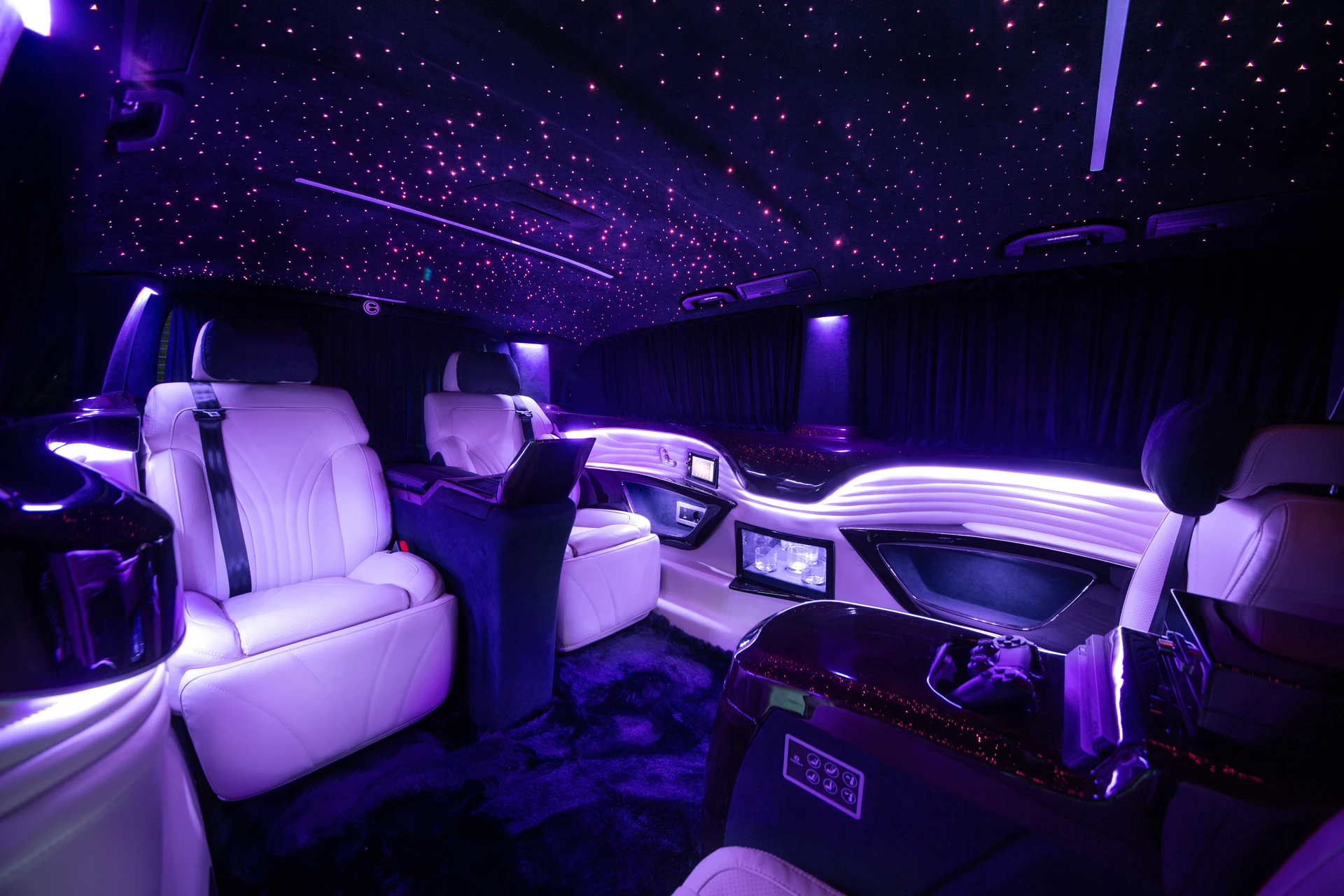 Ertex VIP Mercedes-Benz V-Class Starlight yıldız tavan ve mor ambiyans aydınlatmalı kabin